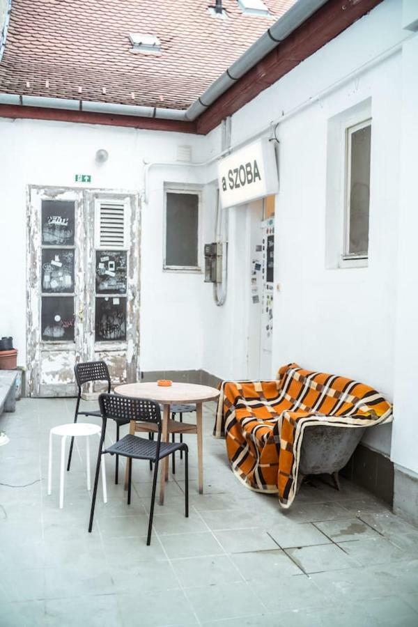 A Szoba Apartman Pécs Eksteriør billede